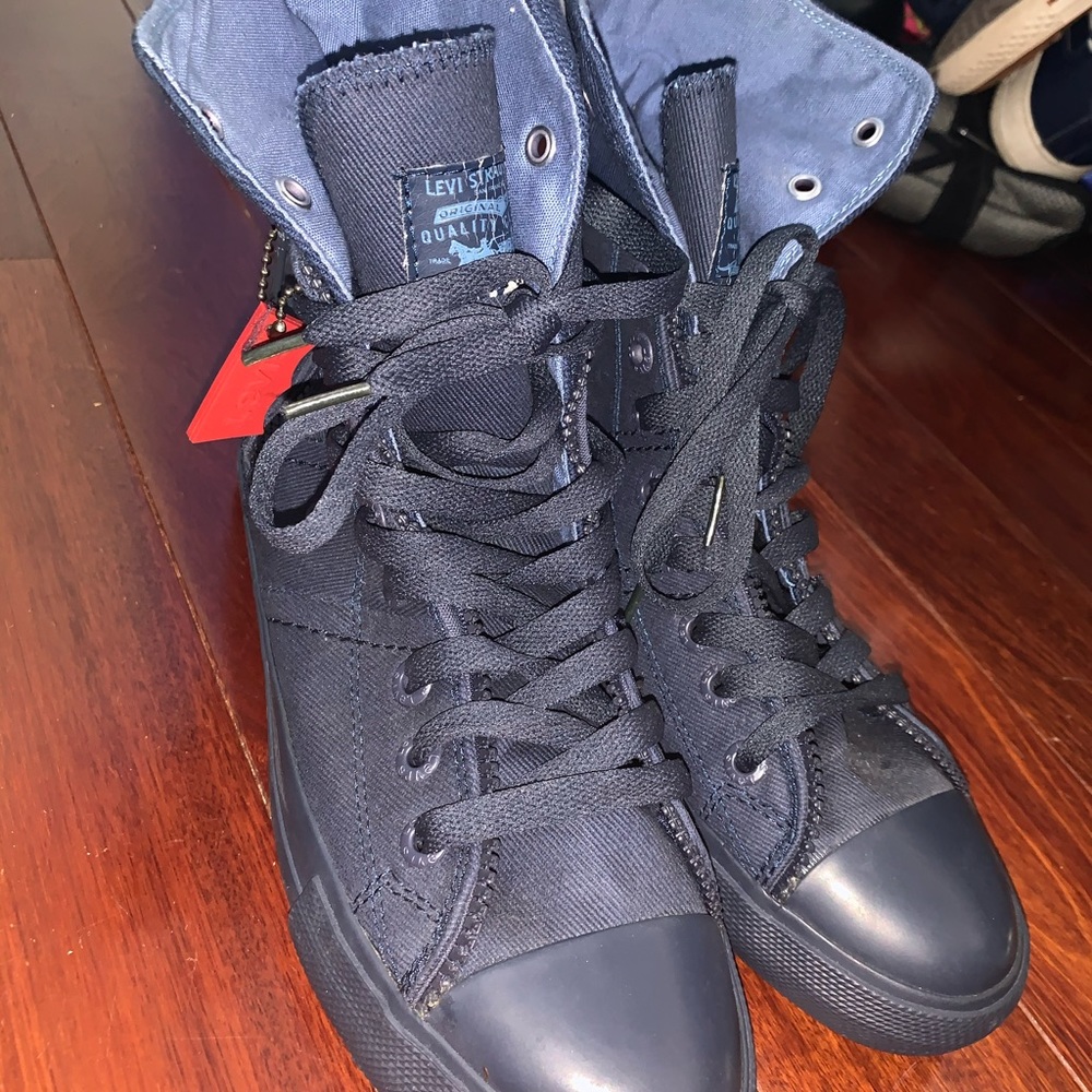 Levi's Navy Blue Hightop Sneakers